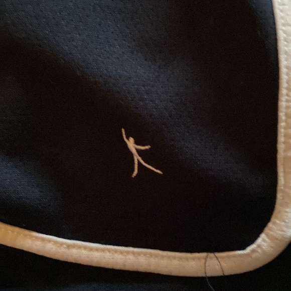 Shorts - Picture 4 of 9